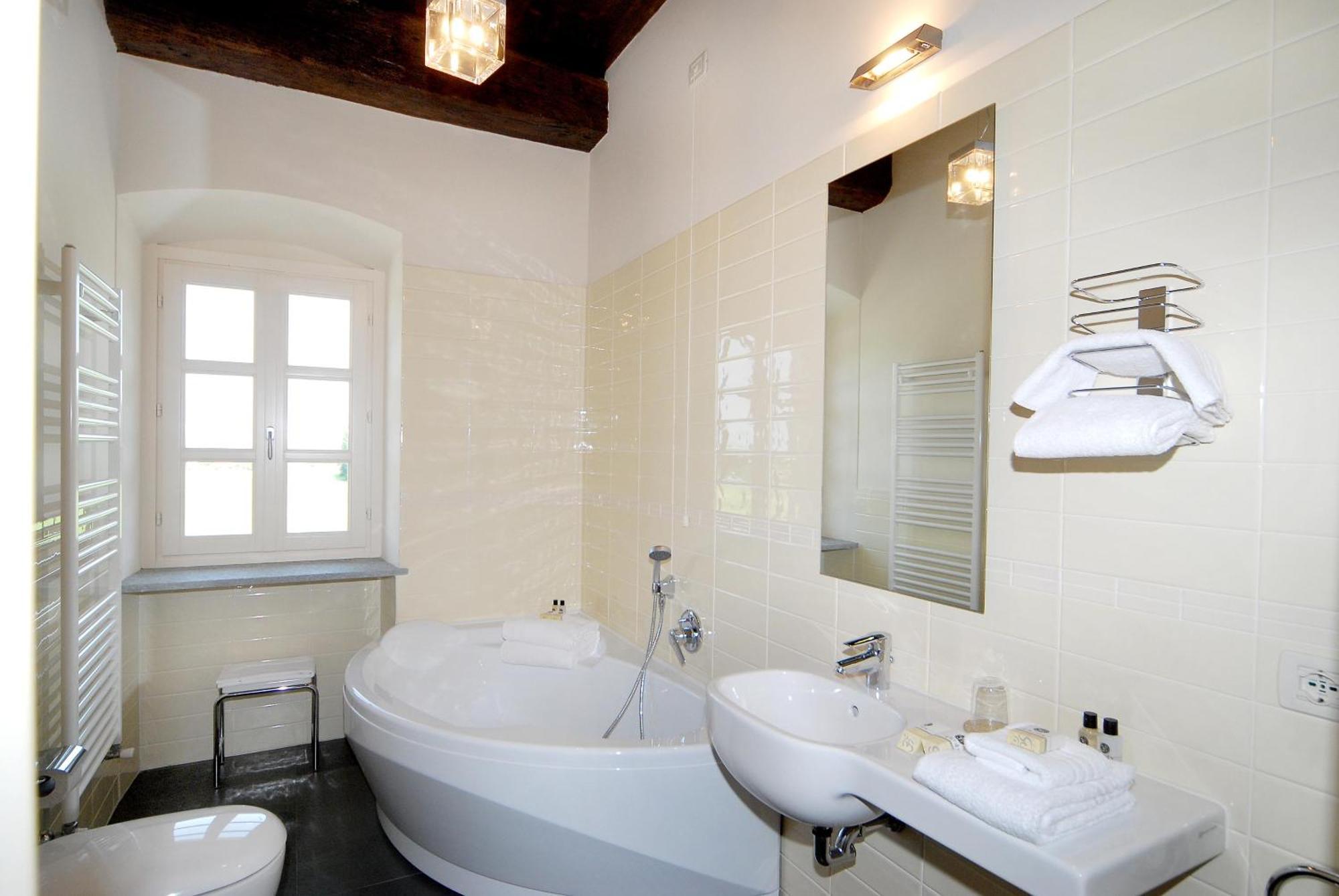 Hotel Antico Podere Propano Салуццо Экстерьер фото
