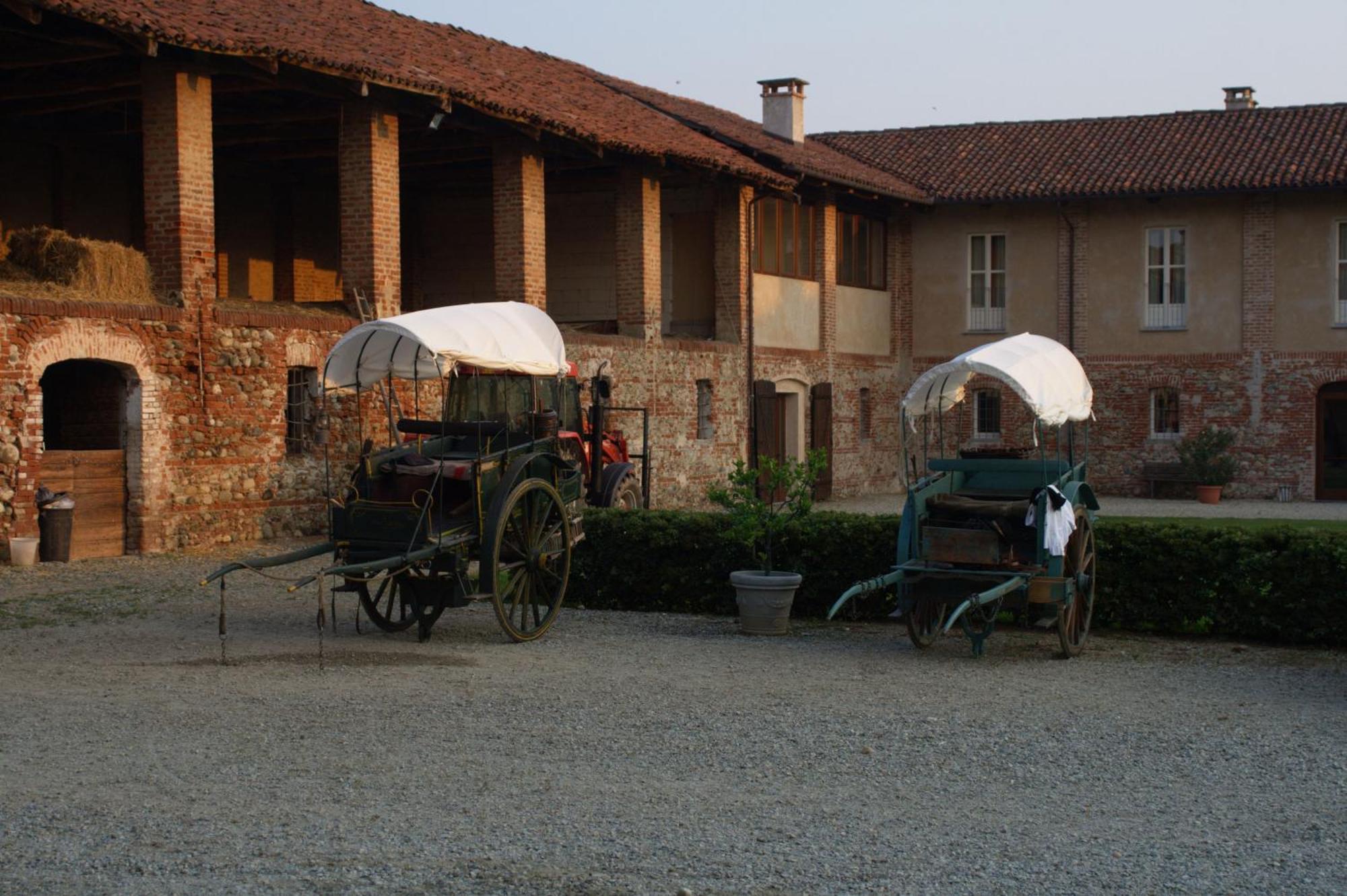 Hotel Antico Podere Propano Салуццо Экстерьер фото