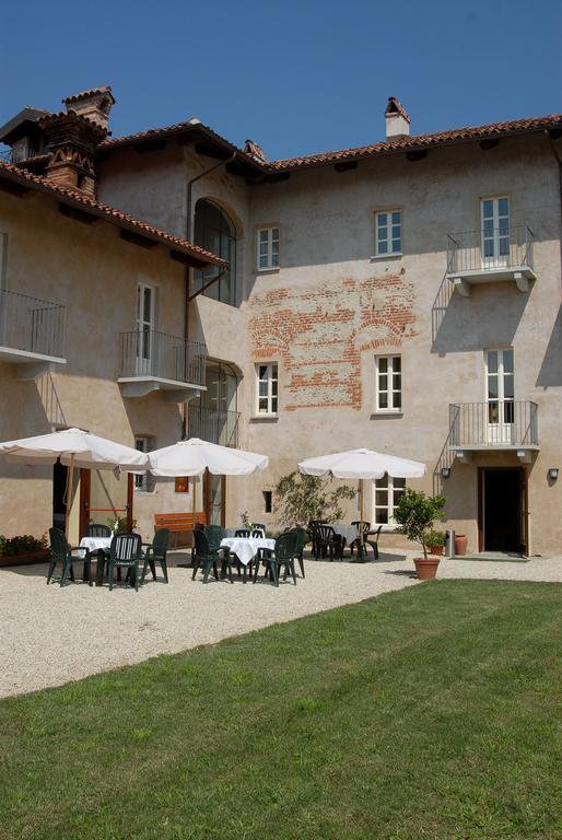Hotel Antico Podere Propano Салуццо Экстерьер фото
