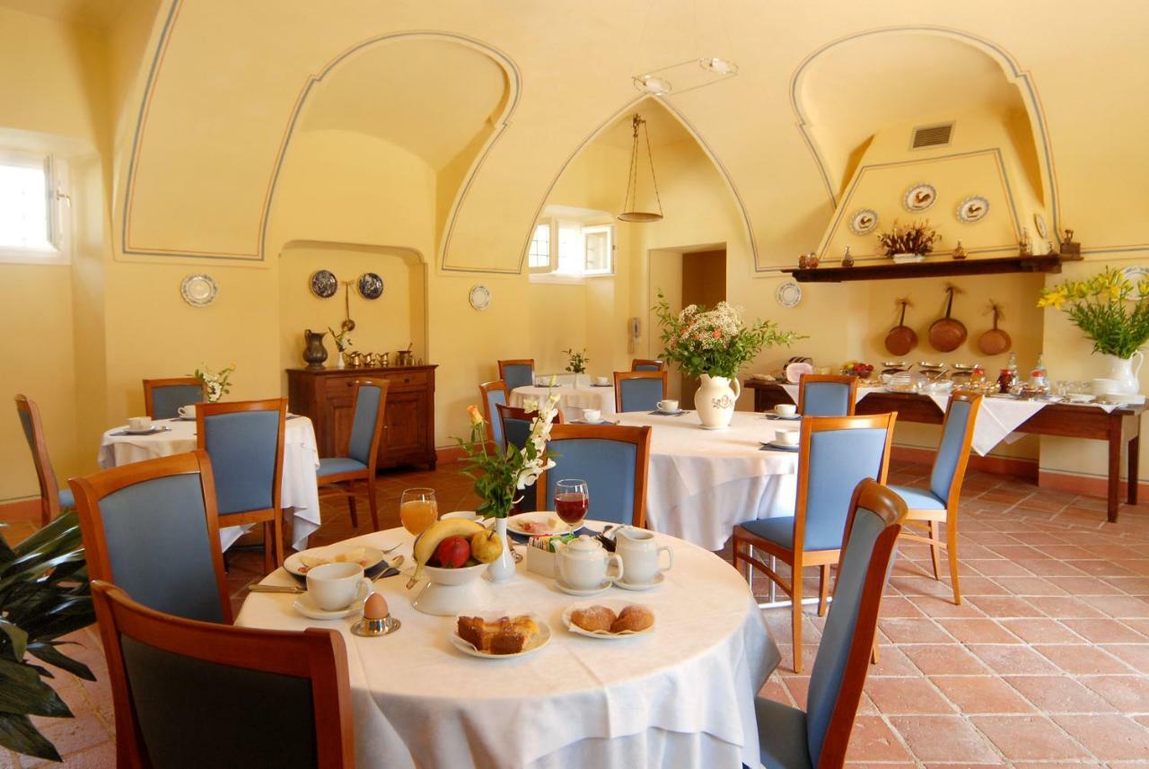 Hotel Antico Podere Propano Салуццо Экстерьер фото